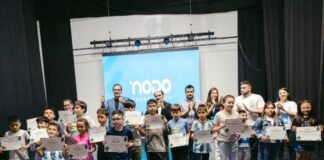 Más de 80 niños, con certificado por su aprendizaje en Robótica y Programación
