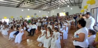 Procesión y Confirmaciones en Valle Chico