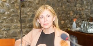Verónica Mercado se despegó de Juan Denett