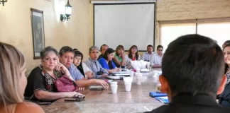 Centurión se reunió con representantes legales de Colegios Privados
