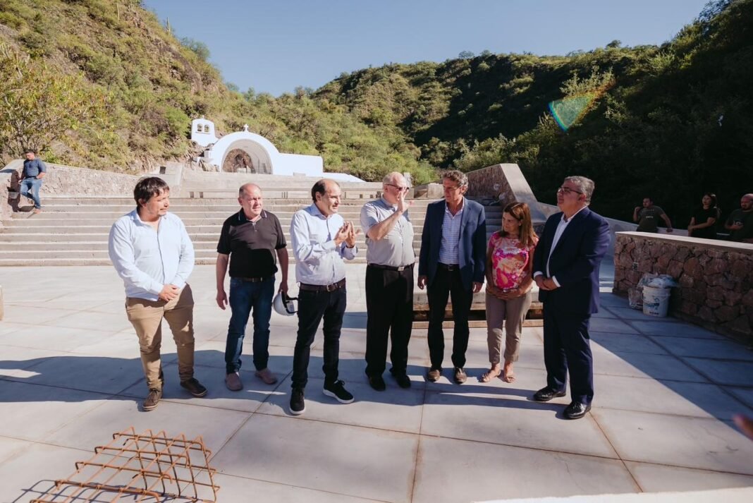 Katopodis junto a Jalil y Saadi recorrió La Gruta y El Jumeal