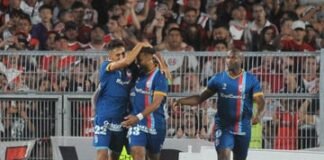 River Plate no pudo con Arsenal: perdió 2-1 en el estadio Monumental