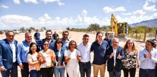 Iniciaron la obra del puente del rio Abaucán y la ampliación de fibra óptica Raul Jalil, Dalmacio Mera, Sebastian Noblega, Roxana Paulon