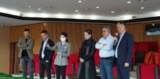 Gira asiática: Jalil en Corea del Sur visitó empresa Posco Holdings