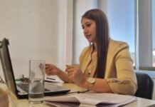 Ivana Ibáñez: «Los funcionarios deberían dar el ejemplo en la lucha contra la violencia»