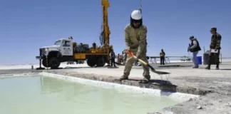 Litio: preparan proyectos para cupo de exportación y regalías móviles