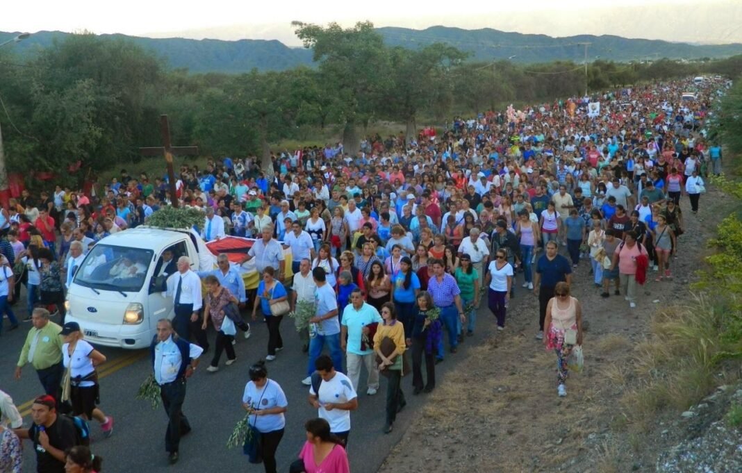 Peregrinación del Pueblo de Dios con gesto solidario