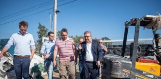 Raúl visitó planta de reciclaje en El Pantanillo