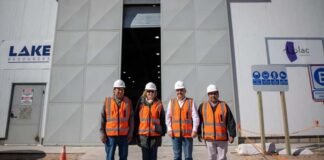 Raúl Jalil visitó la planta piloto de Kachi