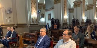Los Poderes Ejecutivos provincial y municipal rindieron tributo a la Virgen