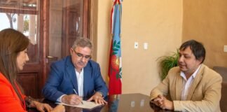 Provincia formalizó el traspaso de los terrenos del Parque Industrial al municipio de Tinogasta