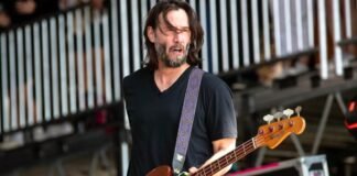 Después de 23 años, Keanu Reeves tocó nuevamente con su banda