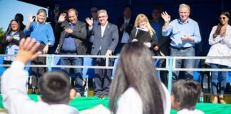 Raúl Jalil celebró junto a los recreinos y recreinas un nuevo aniversario de la jurisdicción