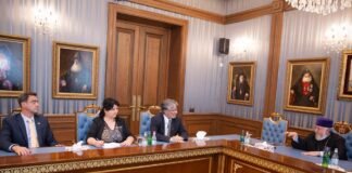Guillermo Andrada y Anahi costa integrantes parlamentarios de los Grupos de Amistad con Armenia Guillermo Andrada, Anahi Costa, Armenia