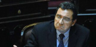 Juana Fernández cuestiono al Castillismo: «Reciben ordenes desde España donde reside Oscar»