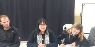 Removieron a una directora de escuela por oponerse a una medida del intendente Guillo Ferreyra