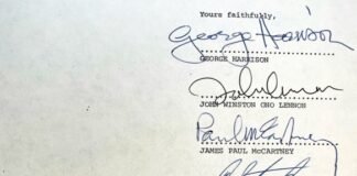 Subastan el contrato de separación de los Beatles por 500 mil dólares