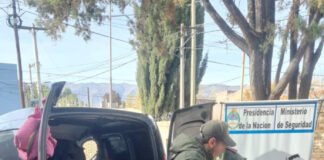 Trasladaba dentro de vasijas de barro más de 80 kilos de hojas de coca