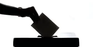 Así es el formulario automático para librarse de la mesa electoral: cómo rellenar la 'Solicitud de Excusa'