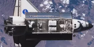 Brutal explosión de un cohete japonés Epsilon S durante una prueba de encendido del motor