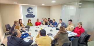 El Gobierno logra un nuevo acuerdo salarial con los docentes de la Provincia