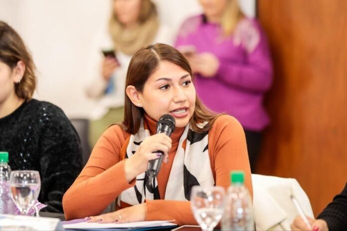 Ivana Ibáñez sobre el Programa Acompañar: «Debemos reafirmar el derecho a una vida plena libre de violencias»