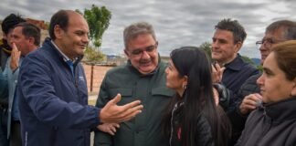 Raúl y Gustavo inauguraron la urbanización del Barrio Papa Francisco