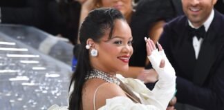 Rihanna es la primera artista femenina con 10 canciones que superan los mil millones de streams