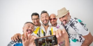 Tras su gira por Europa, Los Tekis traen al Poncho su inconfundible carnaval puneño