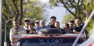 Fama prefirió cerrar su campaña con una gran caravana