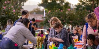 Feria Emprender Especial Mes de las Infancias