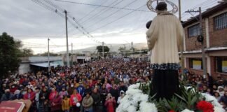 “Le pidamos a San Cayetano que nos ayude a ponernos la patria al hombro”