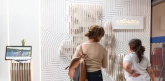 Renuevan el stand de turismo en el aeropuerto Felipe Varela