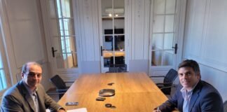 Convenio entre Asesoría General de Gobierno y la Universidad Austral