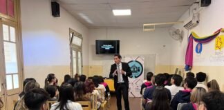 Jueces y Juezas en la Escuela