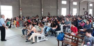 Presentan a familias misioneras en la comunidad de Valle Chico