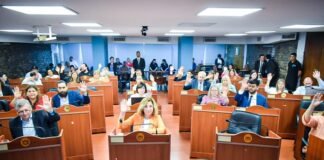 Con modificaciones se aprobó la regulación de Uber