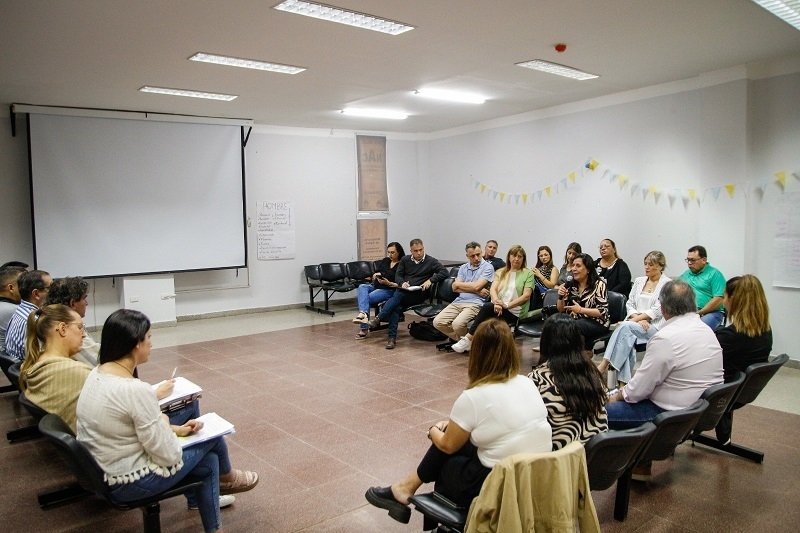 Dengue: estudian la implementación de una estrategia de vacunación