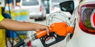 Una empleada de una estación de servicio fue denunciada por robar 15 millones