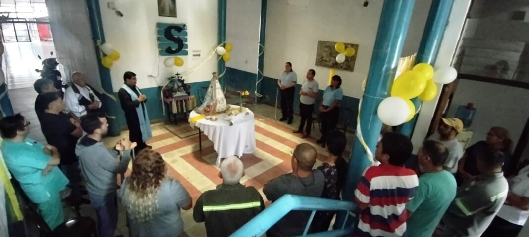 La Virgen visita el sindicato de los municipales