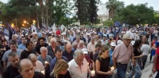 Marcha de Velas de UTHGRA encabezada por Luis Barrionuevo en pedido de Justicia por Rojas