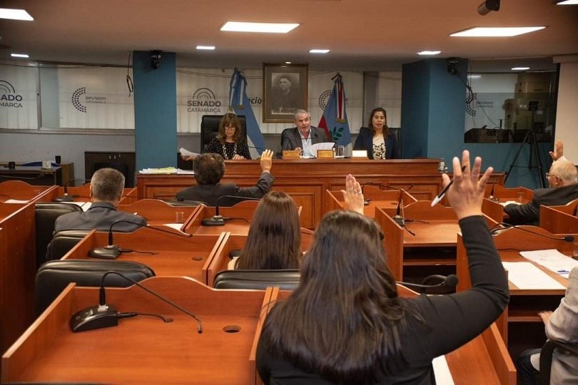 No habrá mas las reelecciones indefinidas en Catamarca