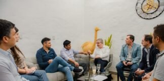 Aguinaldo: Raúl Jalil recibió a intendentes para dialogar sobre el préstamo de fondos