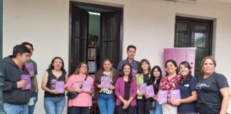 Entregan el libro “Micaelas: reflexiones de una propuesta situada» a bibliotecas de la provincia