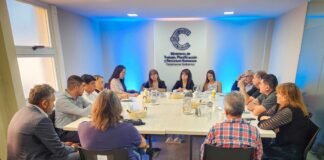 Reunión clave este viernes: Gremios estatales piden 15% de aumento y bono de $70.000 en Catamarca