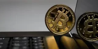 Bitcoin cumple 15 años: la criptomoneda más famosa vive su mejor momento tras dos años de bajadas