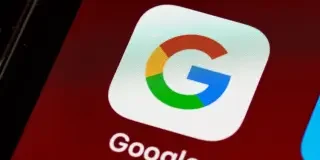 ¿Qué significa que Google haya eliminado los enlaces de caché? Esto es lo que ocurre y así te afecta