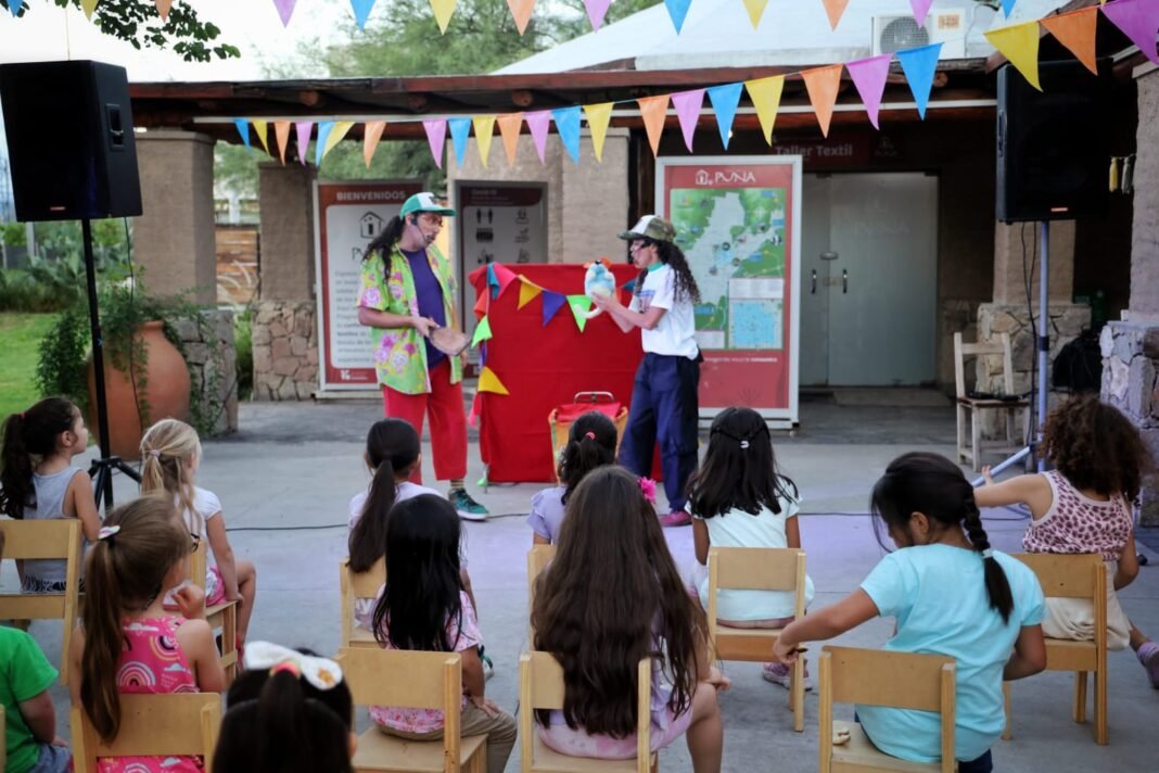 Títeres en el Pueblo Perdido y Turismo Astronómico en el Jumeal, las propuestas en el inicio de la semana
