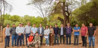 El MIDySP entregó maquinaria que beneficiará a familias agropecuarias en Tinogasta