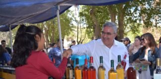 Raúl Jalil visitó a artistas y emprendedores en Santa María